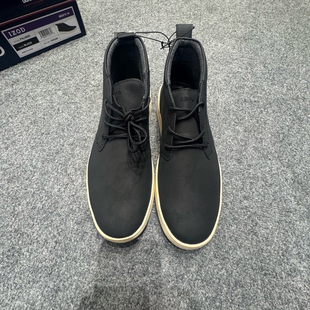 IZOD Men's Black Chukka Boots with Cream Sole
